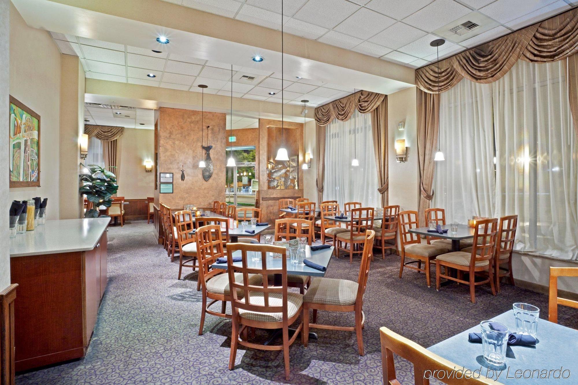Holiday Inn Seattle Dwtn Lake Union, An Ihg Hotel Restaurant photo